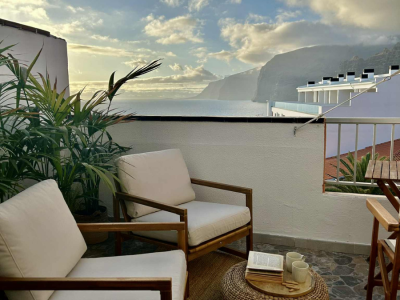 Sunset Oasis of Los Gigantes | 1B Apartment | Tenerife