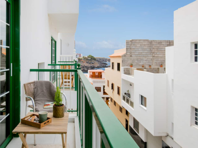 Colourful and Cozy 2BR in Alcala | Family Apartment