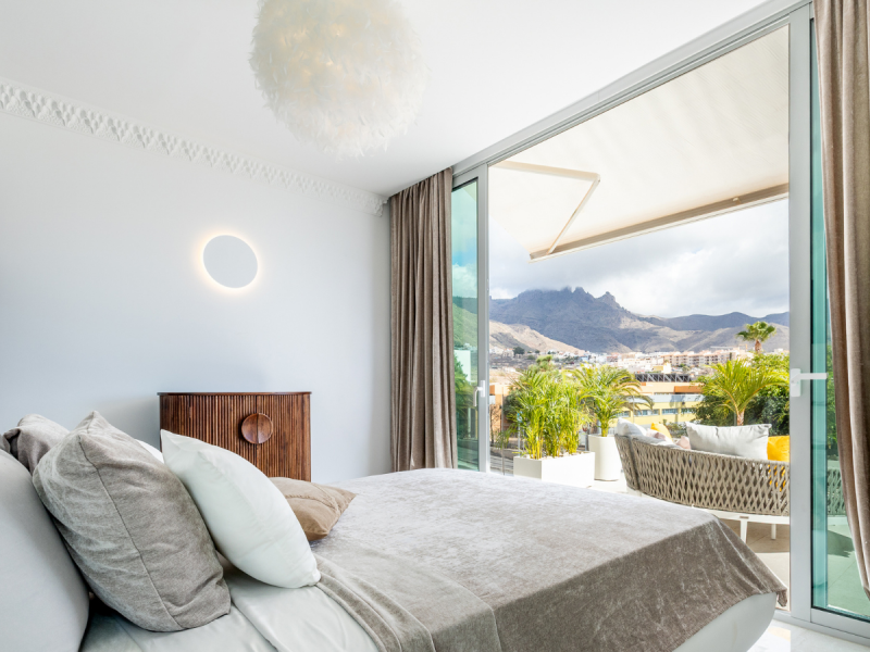 New and Luxurious Villa Los Olivos | Adeje | Tenerife