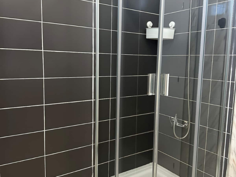 Bright & Central Stay- Steps from the Ocean | El Medano