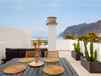 Stylish family home in Los Gigantes | Tenerife