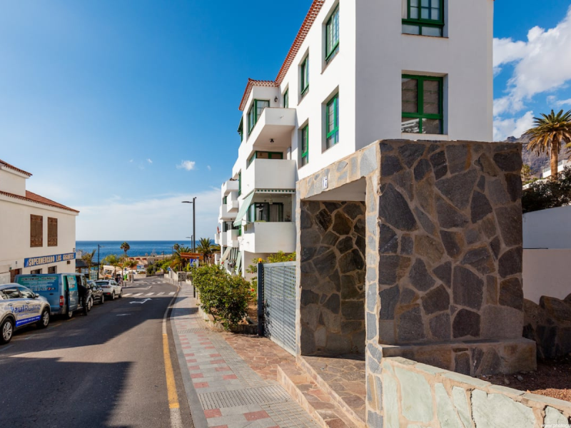 Stylish family home in Los Gigantes | Tenerife