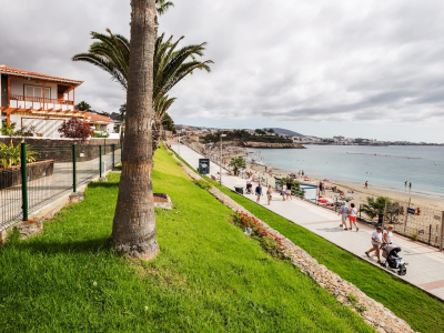 Ocean Breeze Apartment with Great Terrace | Del Duque