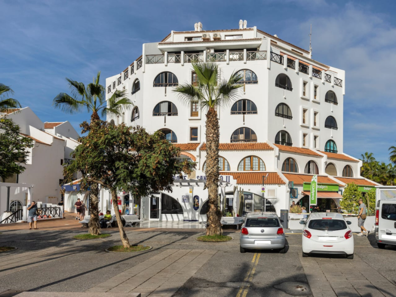 Las Americas Holiday! Top Location-Heated Pool-AC