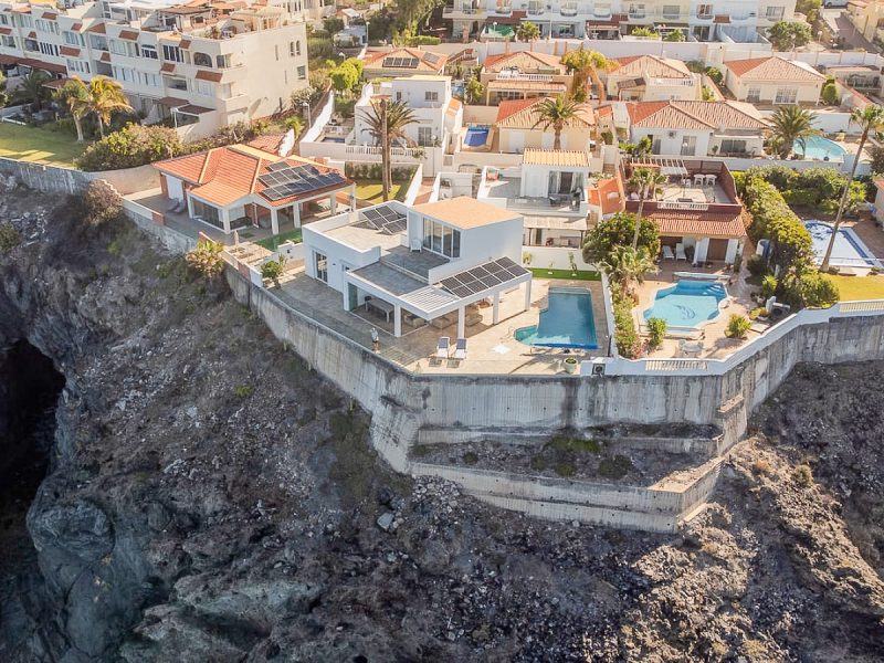 Villa Bianca | Luxury Oceanfront Villa with Private Studio | Callao Salvaje