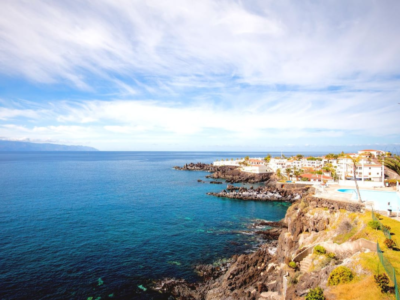 Cozy Canarian Bungalow with Garden & AirCon | 2B | Los Gigantes