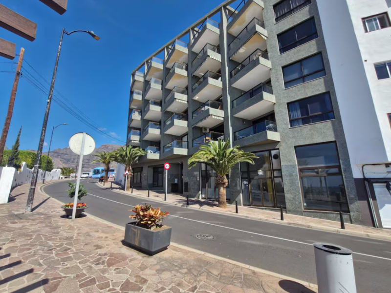 Oceanfront apartment in charming Puerto Santiago | 1 bedroom apartment