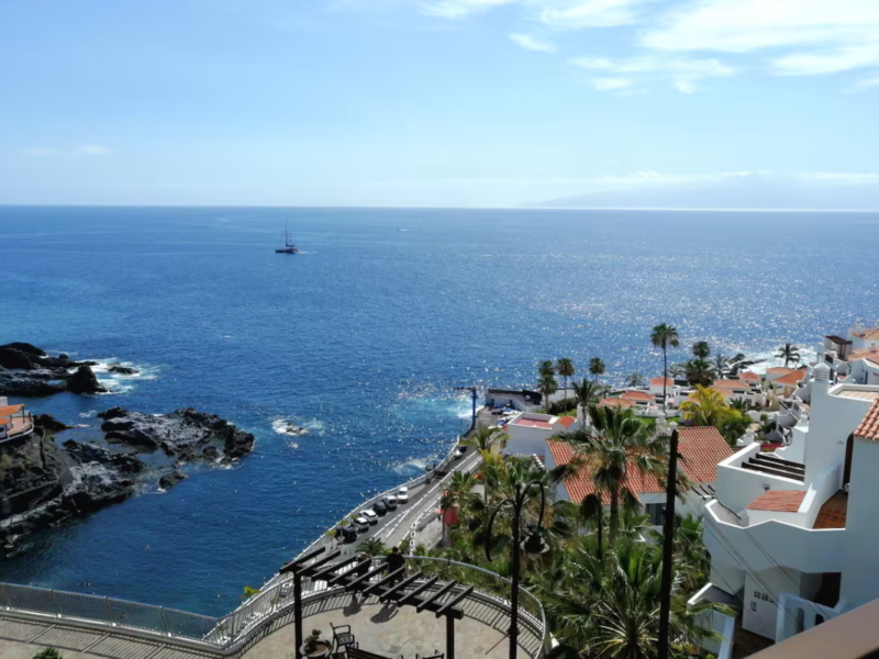 Oceanfront apartment in charming Puerto Santiago | 1 bedroom apartment