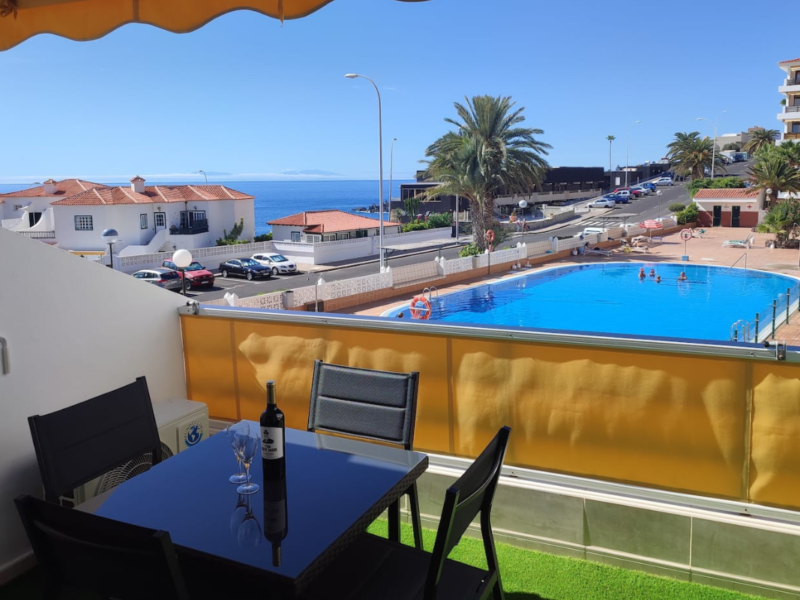 Ocean & Pool Views Turquoise Apt, Puerto Santiago | 1B | Tenerife