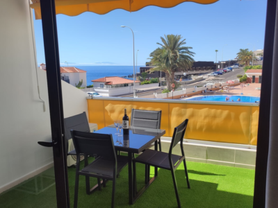 Ocean & Pool Views Turquoise Apt, Puerto Santiago | 1B | Tenerife