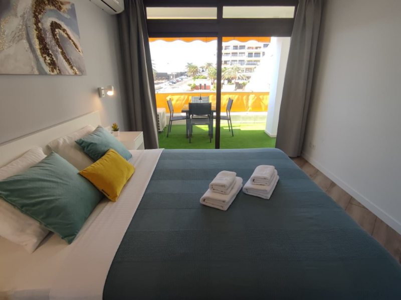 Ocean & Pool Views Turquoise Apt, Puerto Santiago | 1B | Tenerife