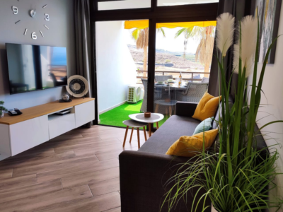 Ocean & Pool Views Turquoise Apt, Puerto Santiago | 1B | Tenerife